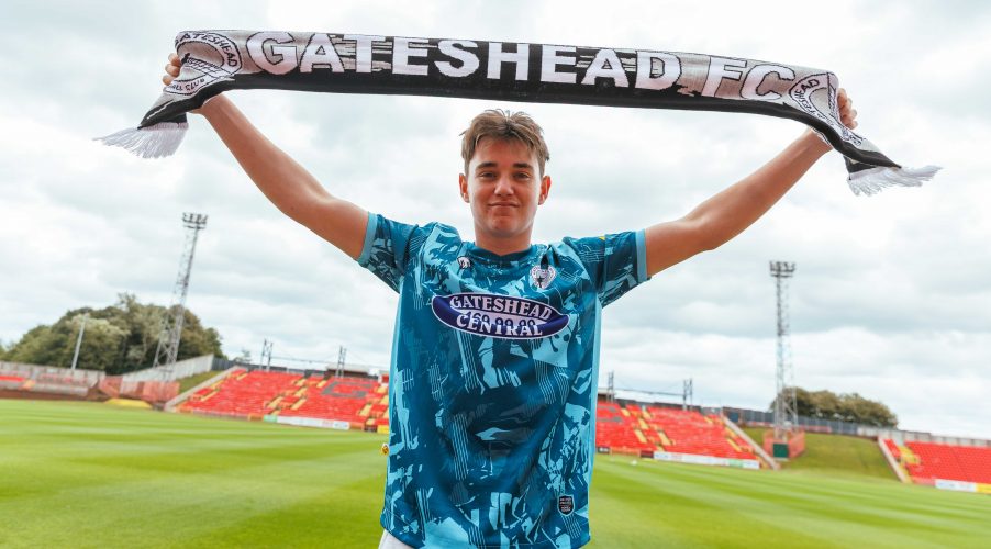 Gateshead FC sign academy goalkeeper Preston Leech